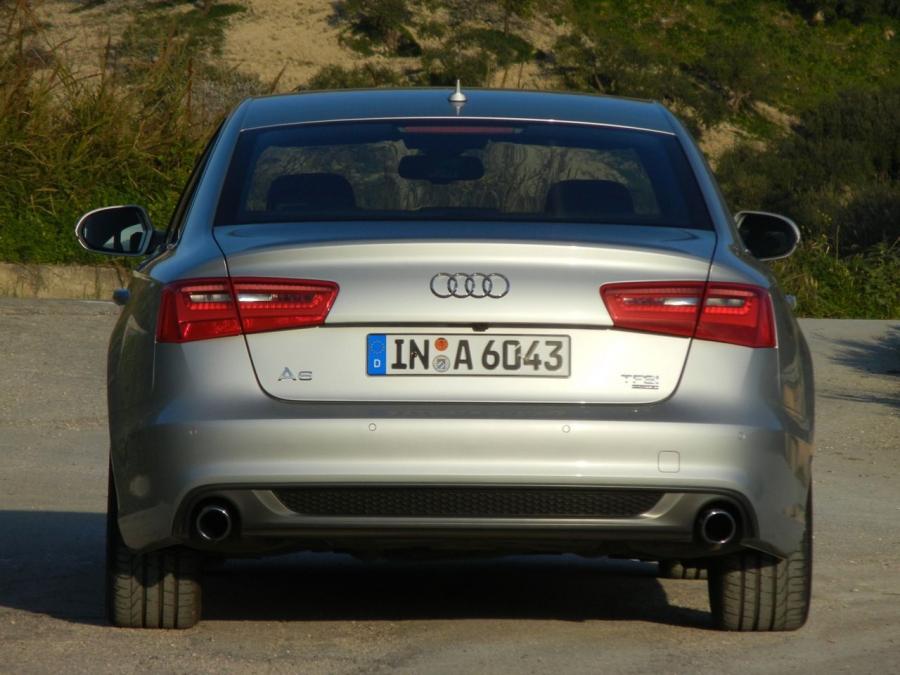  Audi A6 3.0T S-Line Sedan (4G, C7) 2011 года  (WW) (фото 57 из 115)